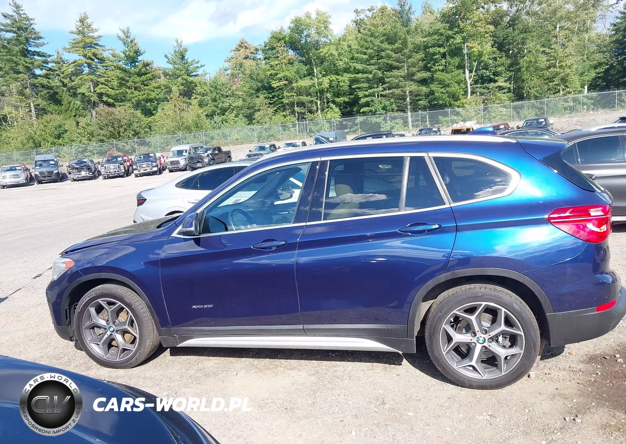 2017 BMW X1 xDrive28I VIN:WBXHT3C34H5F81816 - 14