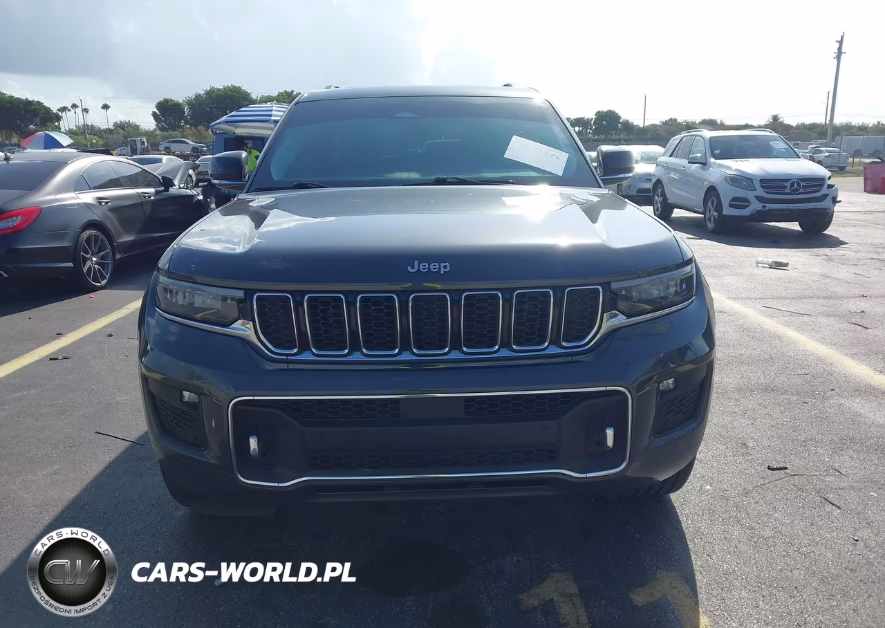 2023 Jeep Grand Cherokee Overland 4X2 VIN:1C4RJGDG1PC544553 - 12