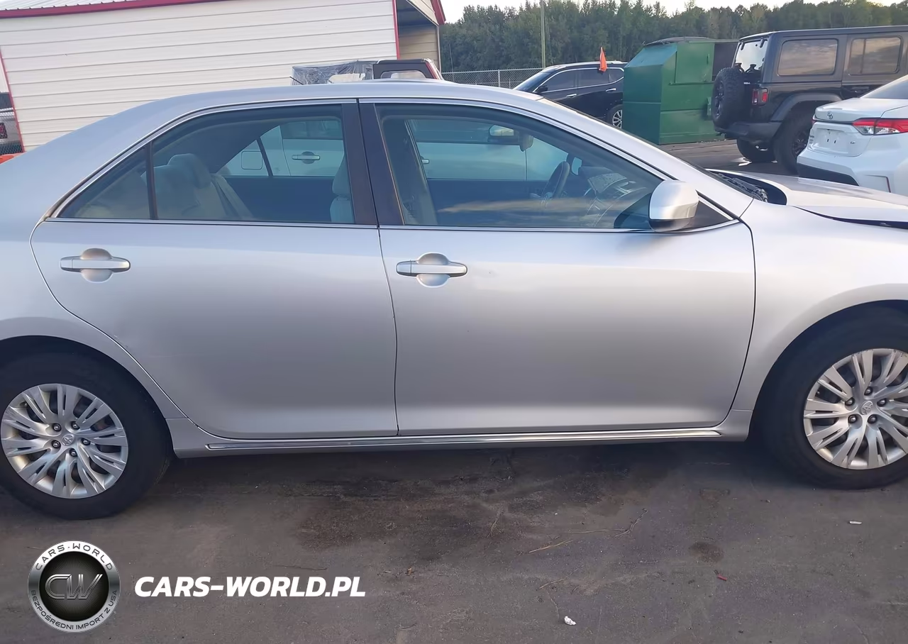 2012 Toyota Camry Le VIN:4T4BF1FKXCR254741 - 13