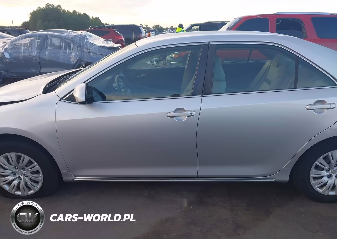 2012 Toyota Camry Le VIN:4T4BF1FKXCR254741 - 14