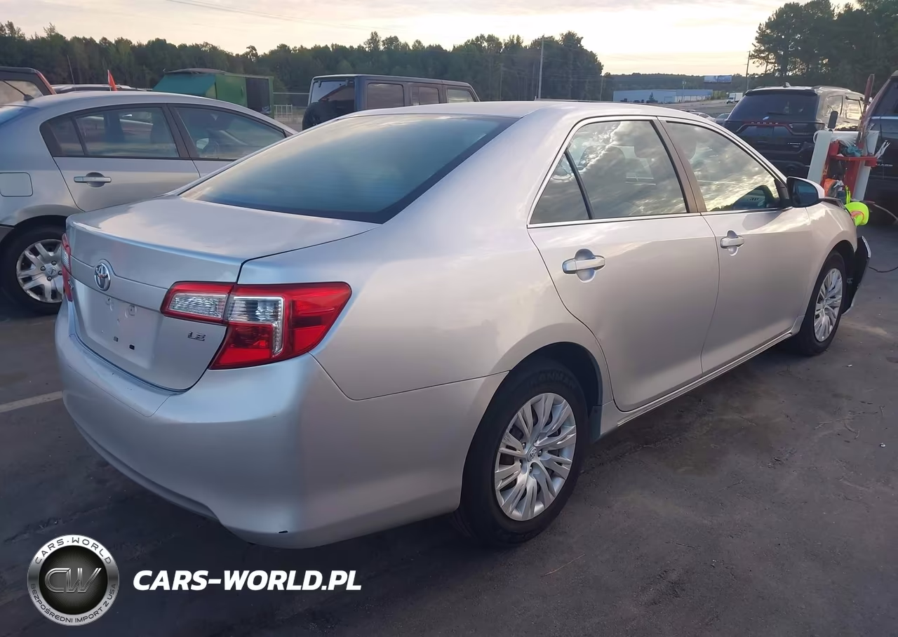 2012 Toyota Camry Le VIN:4T4BF1FKXCR254741 - 4