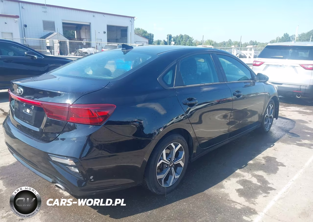 2021 Kia Forte Lxs VIN:3KPF24AD1ME408338 - 4