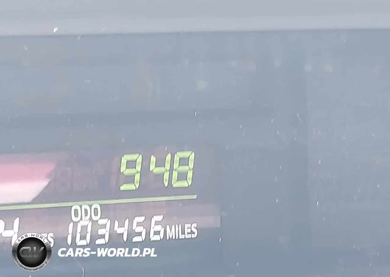 2013 Toyota Prius V Two VIN:JTDZN3EU4D3219716 - 16