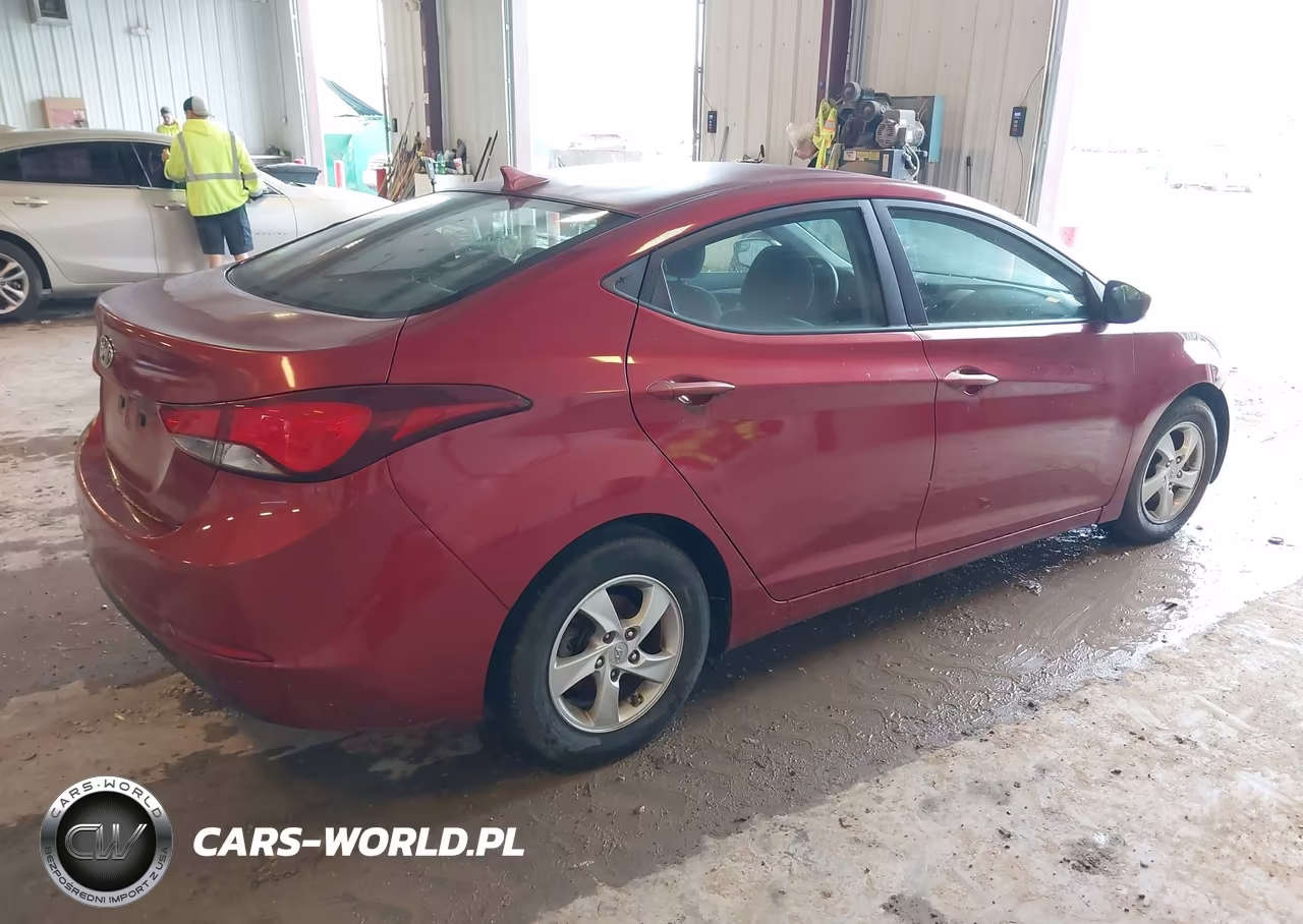 2015 Hyundai Elantra Se VIN:5NPDH4AE5FH620592 - 4