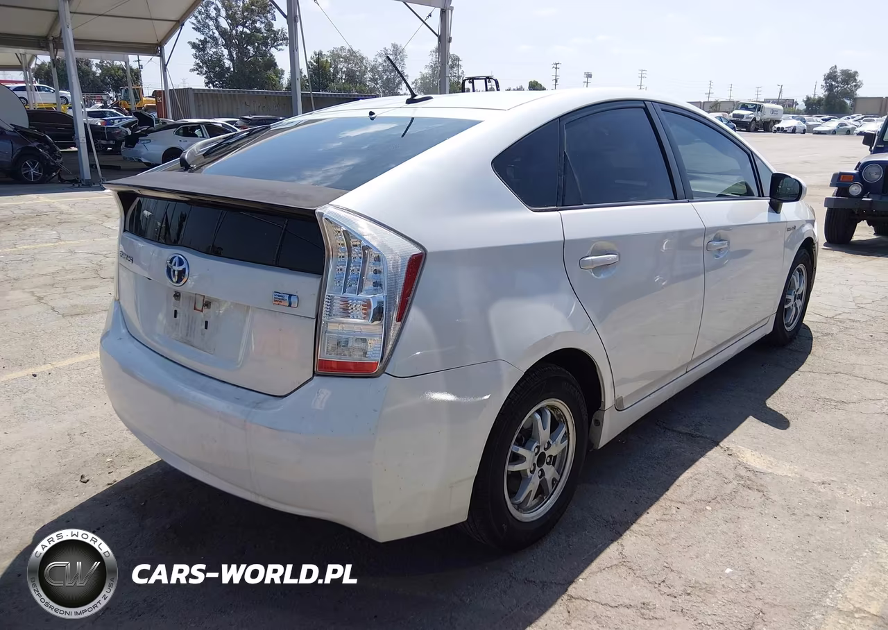 2010 Toyota Prius Ii VIN:JTDKN3DU6A1230923 - 4