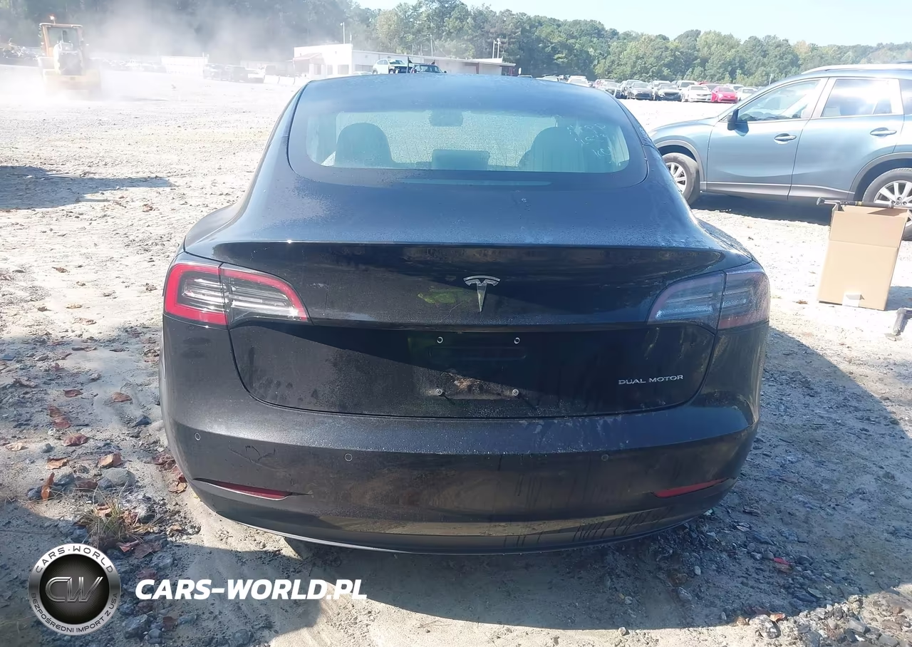 2018 Tesla Model 3 Long Range-Performance VIN:5YJ3E1EB6JF182823 - 16