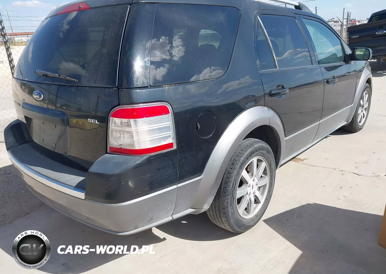 2009 Ford Taurus X Sel VIN:1FMDK02W19GA02269 - 4