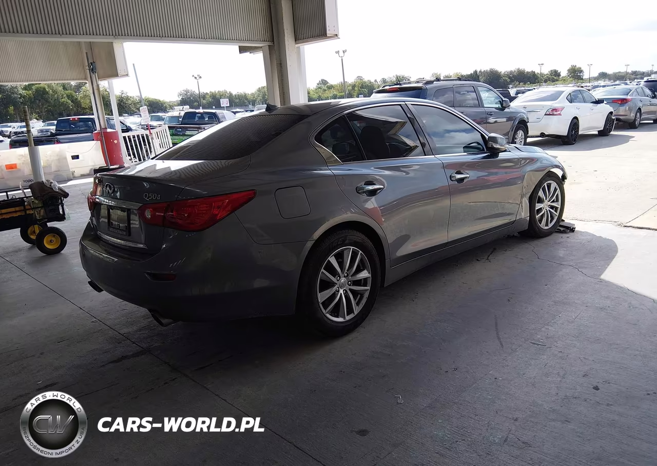 2015 Infiniti Q50 VIN:JN1BV7AP3FM358762 - 4
