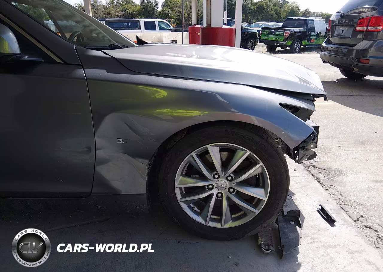 2015 Infiniti Q50 VIN:JN1BV7AP3FM358762 - 6