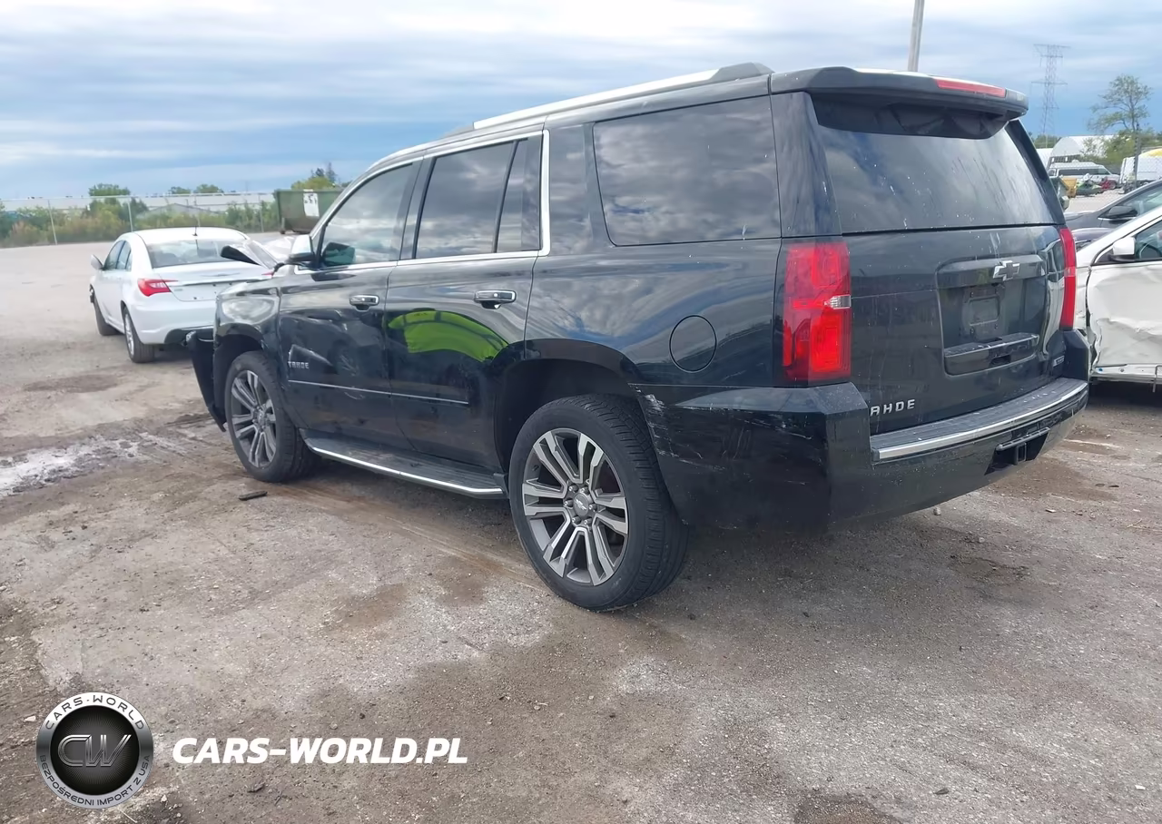 2017 Chevrolet Tahoe Premier VIN:1GNSKCKC9HR337759 - 3