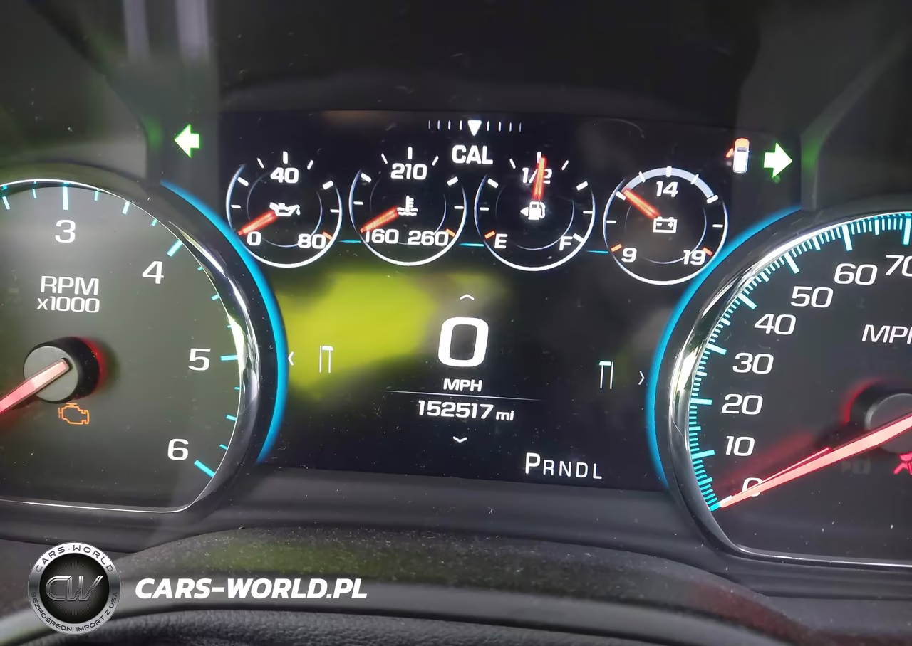 2017 Chevrolet Tahoe Premier VIN:1GNSKCKC9HR337759 - 7