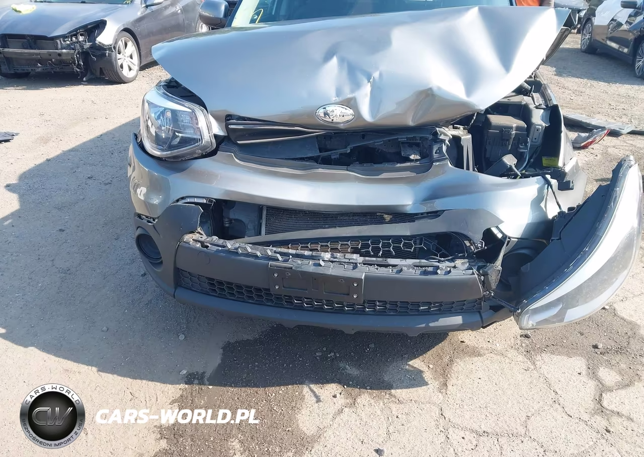2018 Kia Soul ! VIN:KNDJN2A23J7556359 - 6