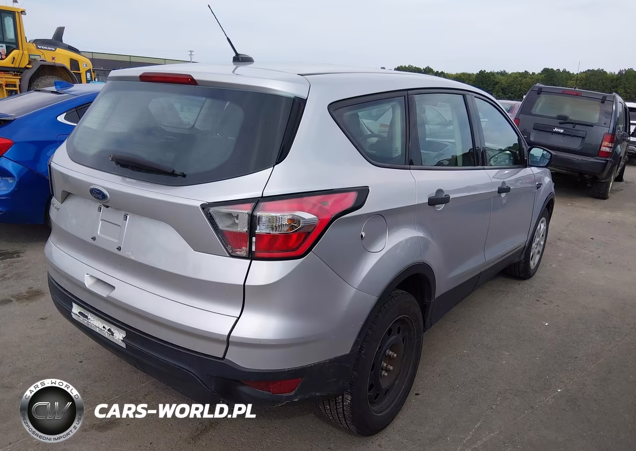 2017 Ford Escape S VIN:1FMCU0F79HUD37515 - 4