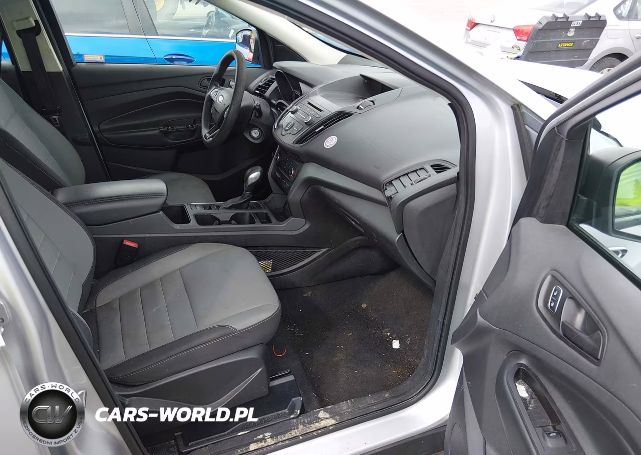 2017 Ford Escape S VIN:1FMCU0F79HUD37515 - 5