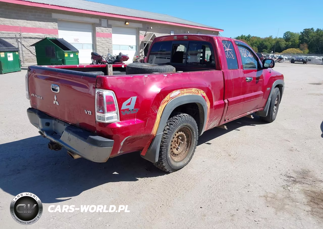 2006 Mitsubishi Raider Duro Cross V8 VIN:1Z7HT32N16S543119 - 4