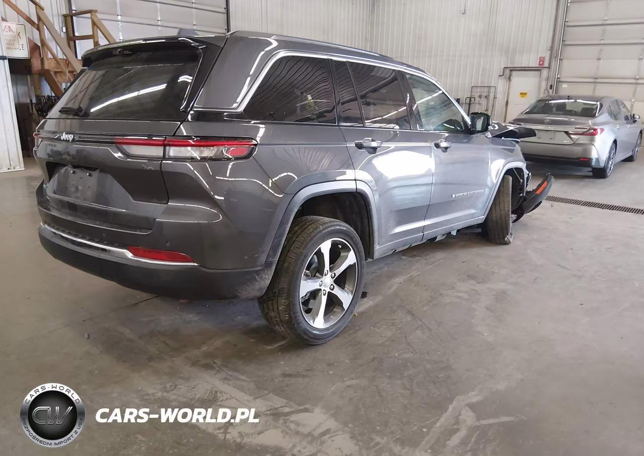 2022 Jeep Grand Cherokee 4Xe Limited 4X4 VIN:1C4RJYB68N8758083 - 4