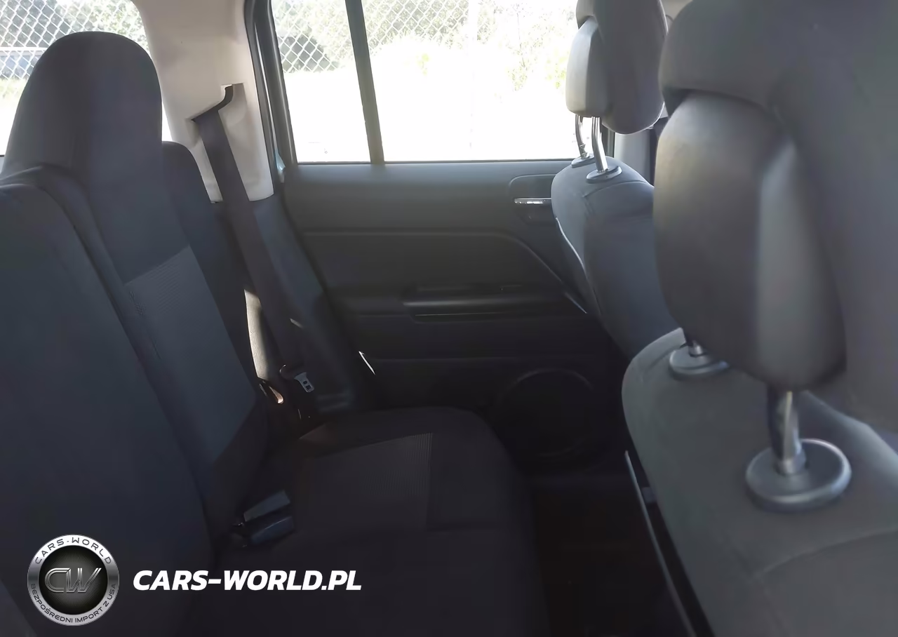 2014 Jeep Patriot Latitude VIN:1C4NJPFB0ED602269 - 8