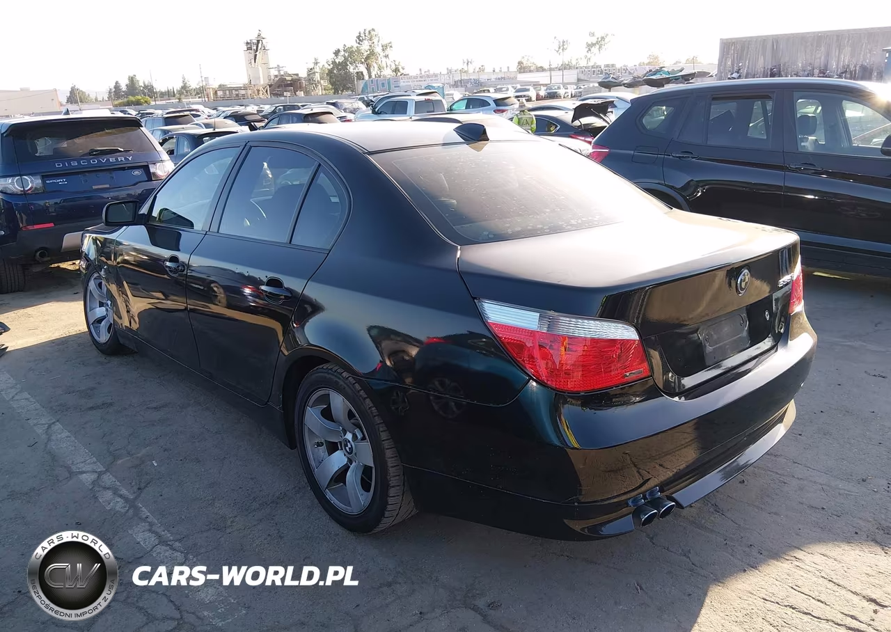 2007 BMW 525I VIN:WBANE53587CW60076 - 3