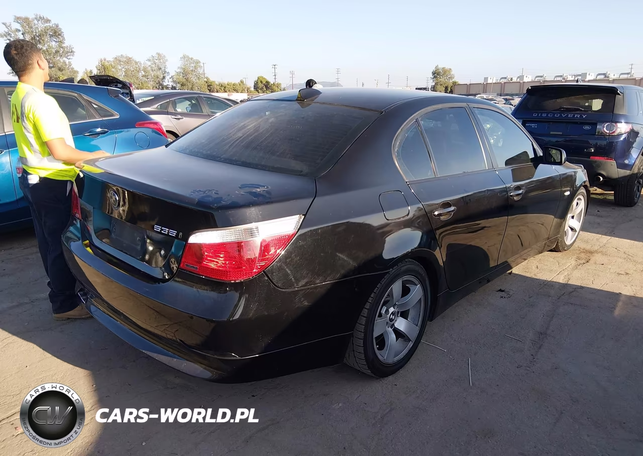 2007 BMW 525I VIN:WBANE53587CW60076 - 4