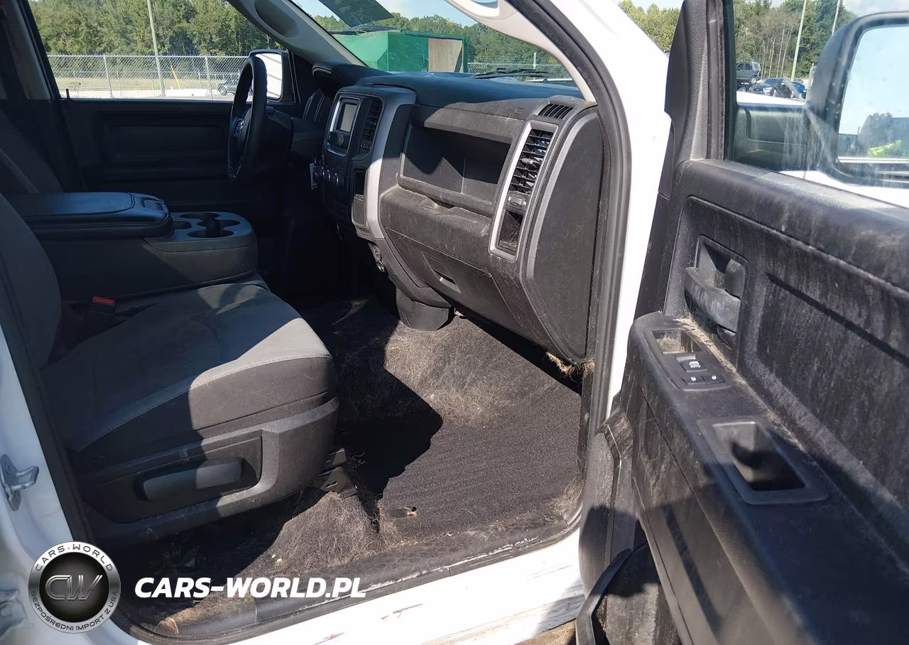 2022 Ram 1500 Classic Tradesman 4X4 6'4 Box VIN:1C6RR7FG9NS187266 - 5