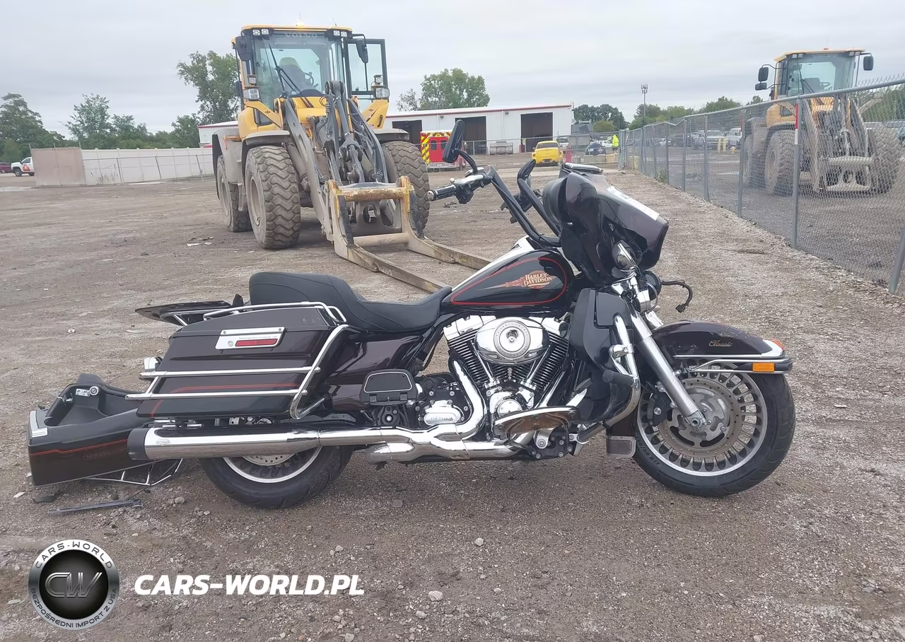 2011 Harley-Davidson Flhtc VIN:1HD1FF418BB674153 - 12