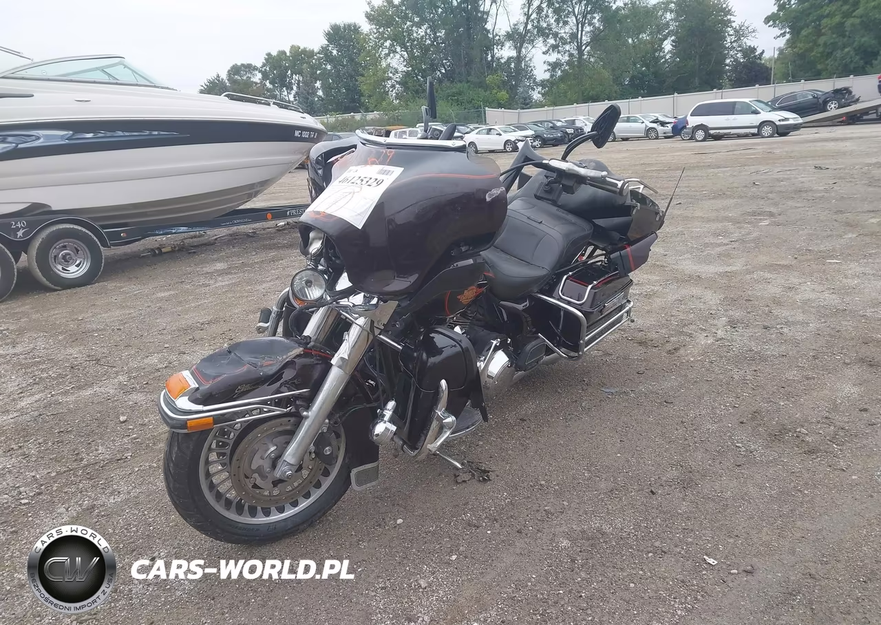 2011 Harley-Davidson Flhtc VIN:1HD1FF418BB674153 - 2