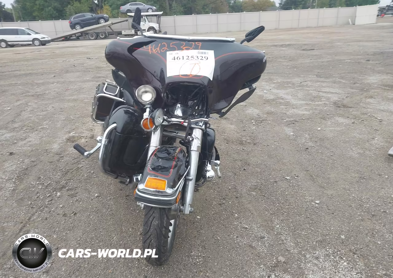 2011 Harley-Davidson Flhtc VIN:1HD1FF418BB674153 - 5