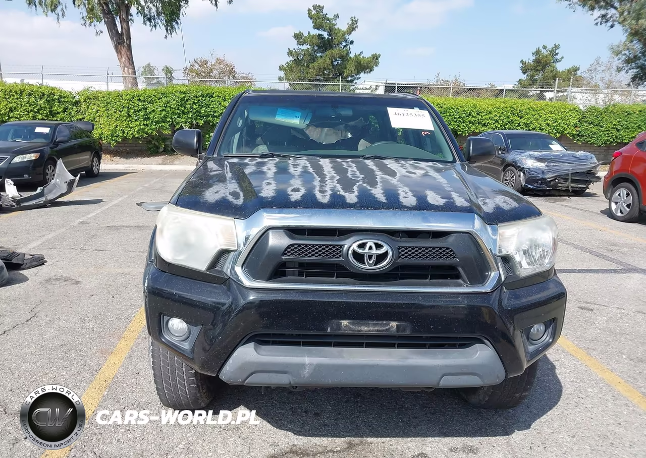 2014 Toyota Tacoma Prerunner V6 VIN:3TMJU4GN1EM165660 - 14