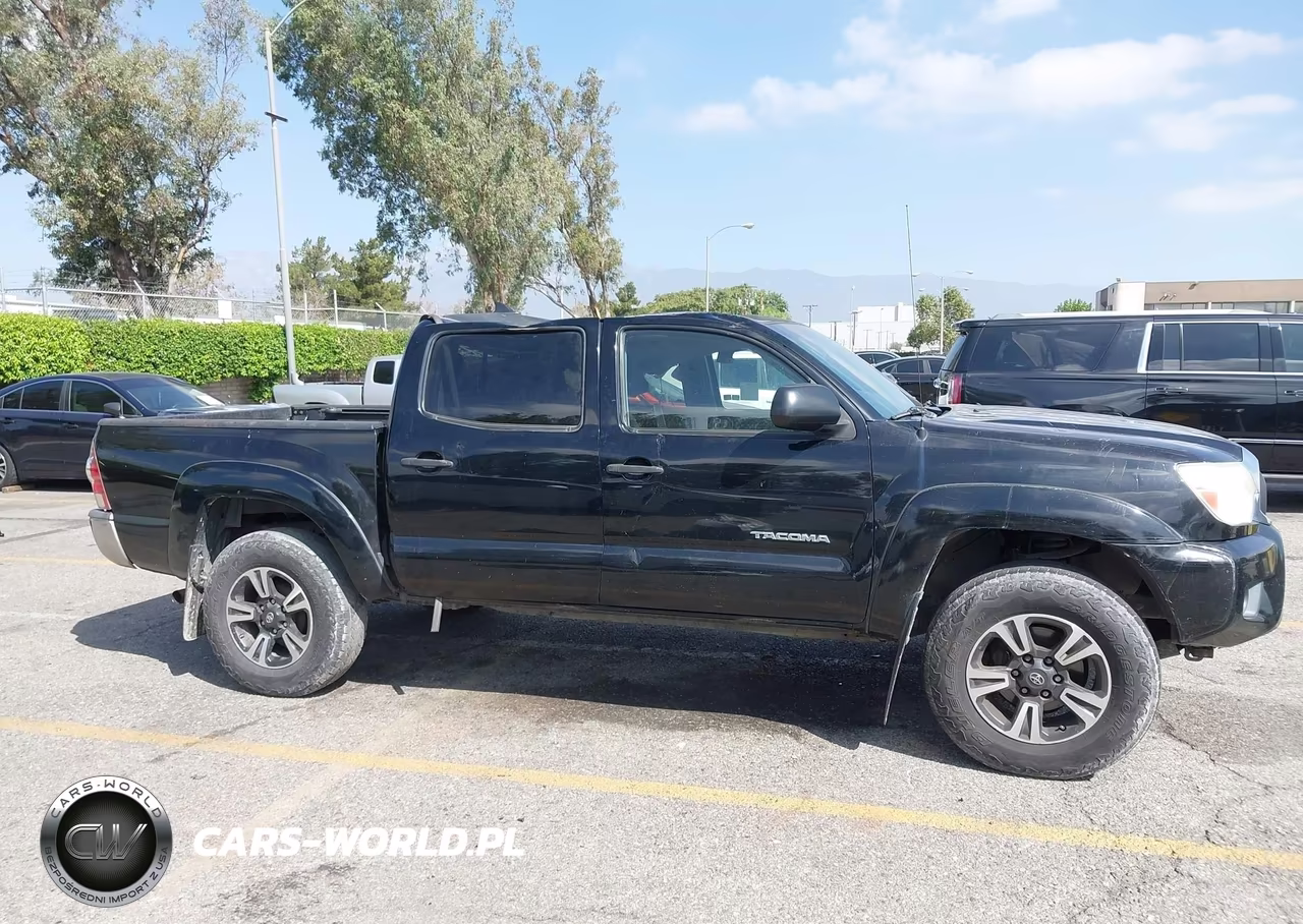 2014 Toyota Tacoma Prerunner V6 VIN:3TMJU4GN1EM165660 - 15