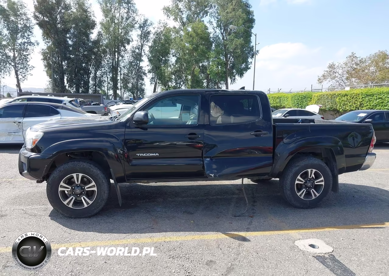 2014 Toyota Tacoma Prerunner V6 VIN:3TMJU4GN1EM165660 - 16