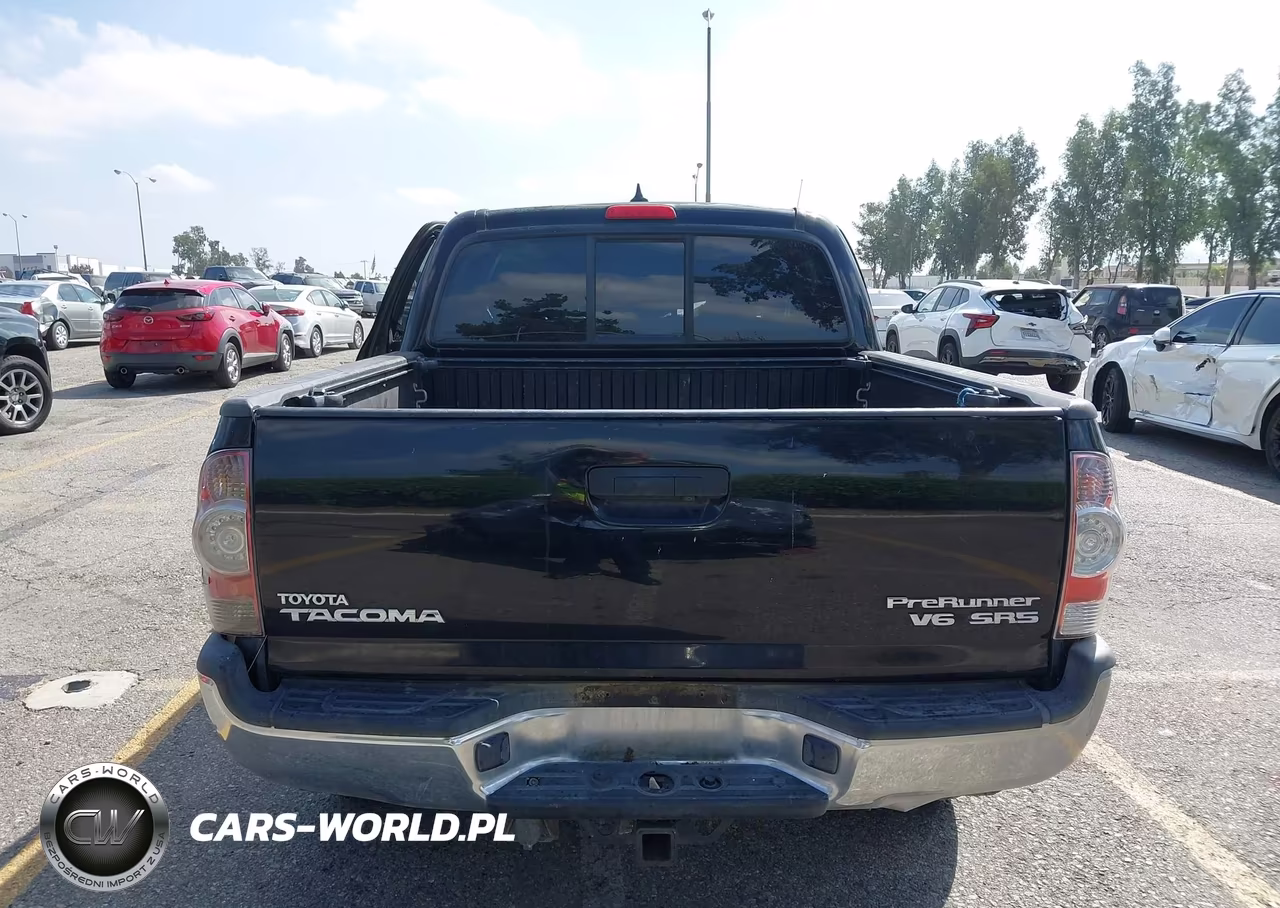 2014 Toyota Tacoma Prerunner V6 VIN:3TMJU4GN1EM165660 - 18