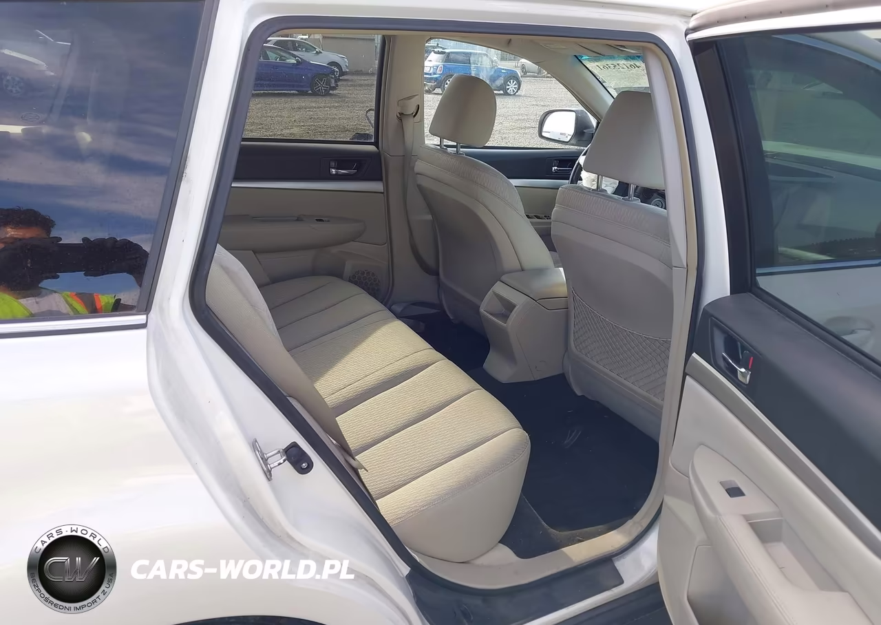 2012 Subaru Outback 2.5I Premium VIN:4S4BRCCC5C3240603 - 8