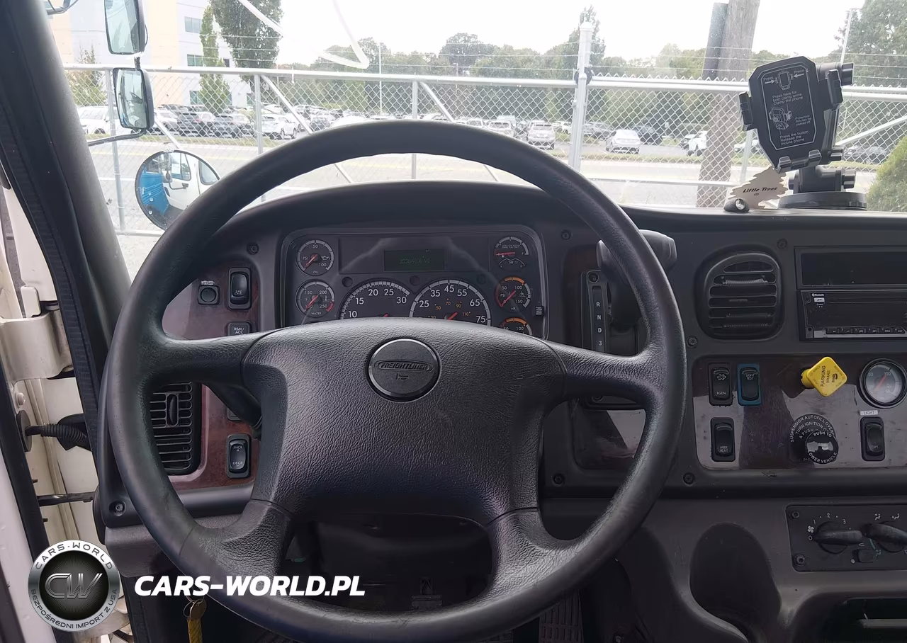2019 Freightliner M2 106 VIN:3ALACWFC6KDKX7119 - 12