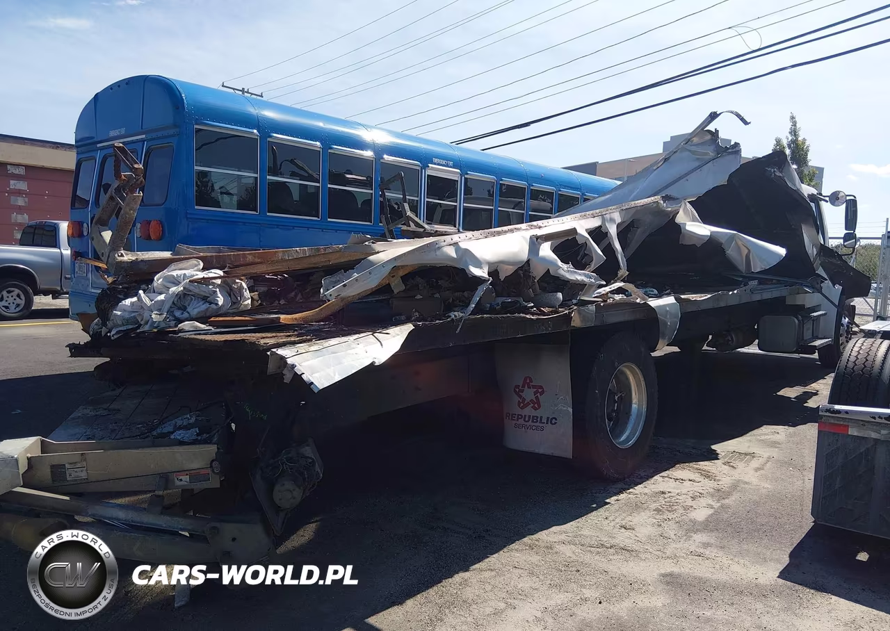 2019 Freightliner M2 106 VIN:3ALACWFC6KDKX7119 - 4