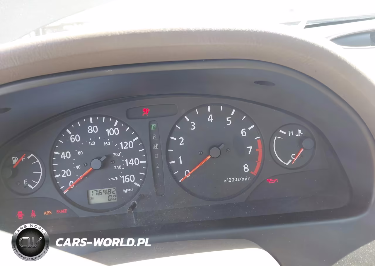2000 Nissan Maxima Gle-Gxe-Se VIN:JN1CA31D8YT556096 - 7
