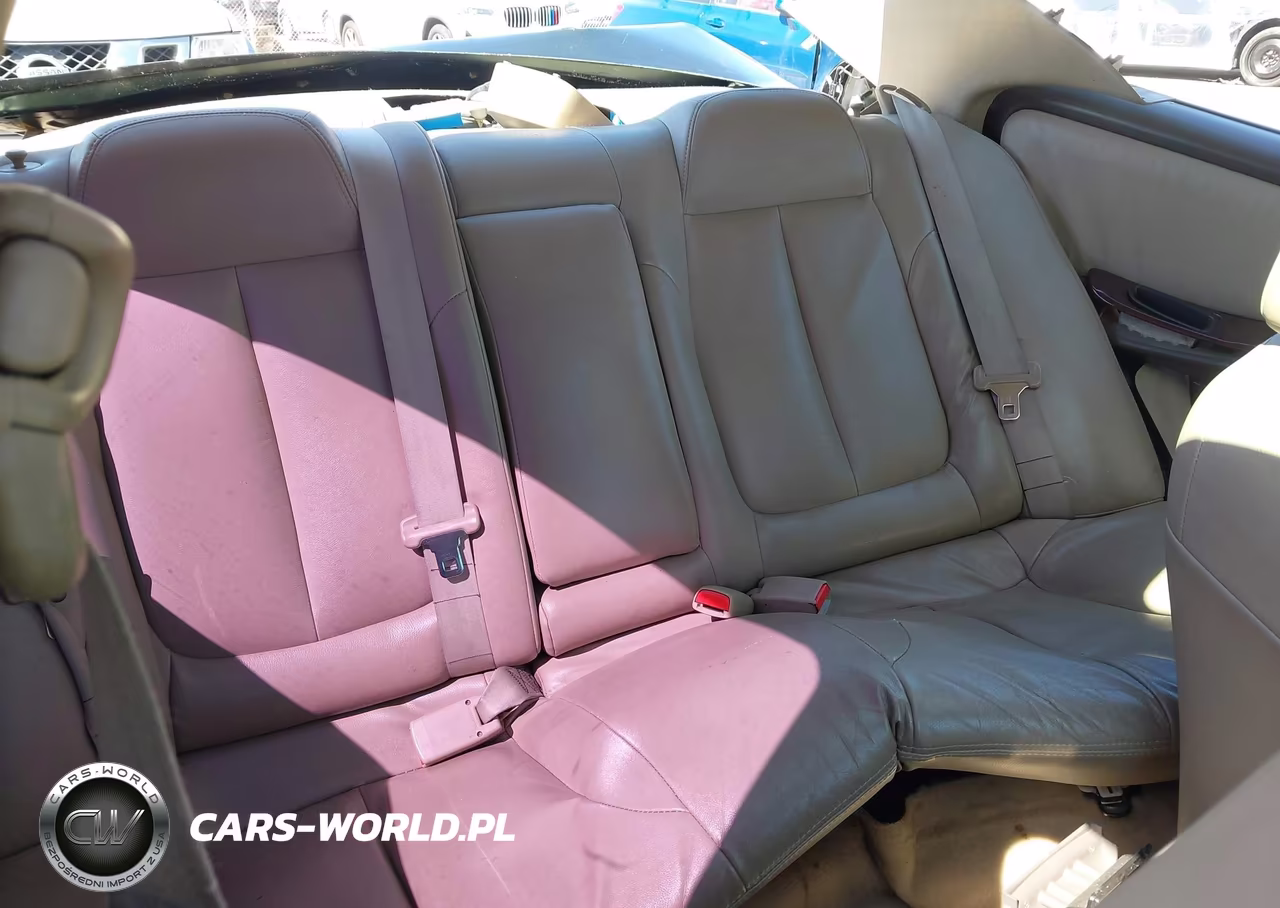 2000 Nissan Maxima Gle-Gxe-Se VIN:JN1CA31D8YT556096 - 8