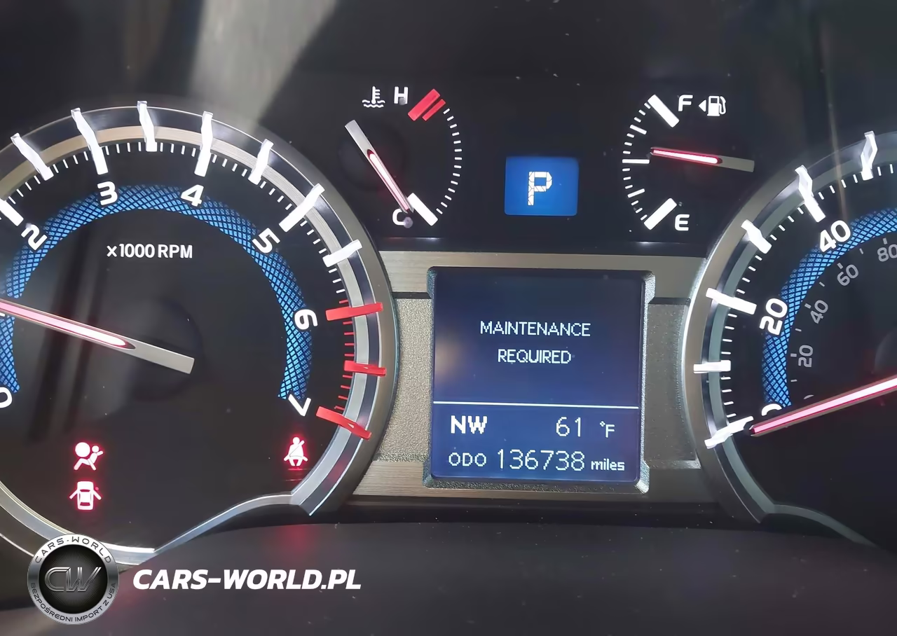 2018 Toyota 4Runner Trd Off Road Premium VIN:JTEBU5JR7J5555521 - 7