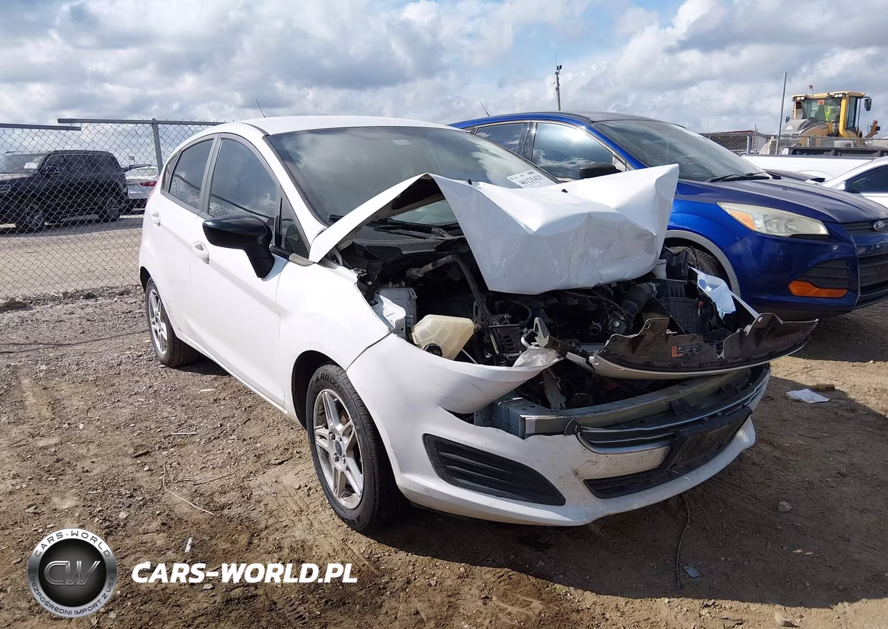2018 Ford Fiesta Se VIN:3FADP4EJ0JM109472 - 1