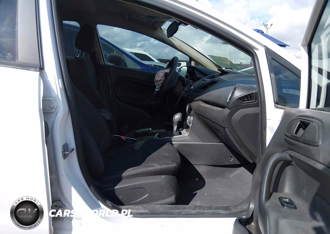 2018 Ford Fiesta Se VIN:3FADP4EJ0JM109472 - 5