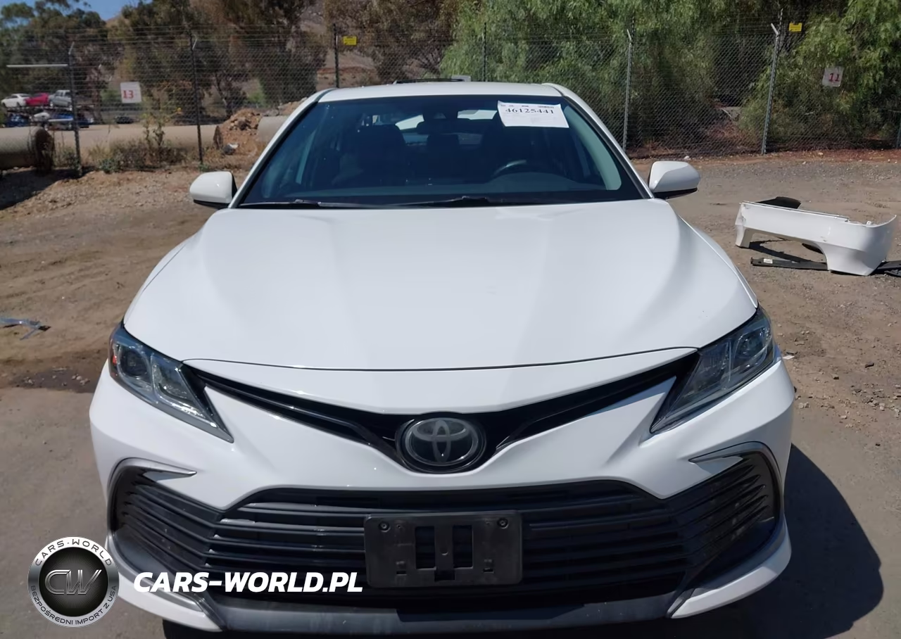2021 Toyota Camry Le VIN:4T1C11AK2MU605955 - 12