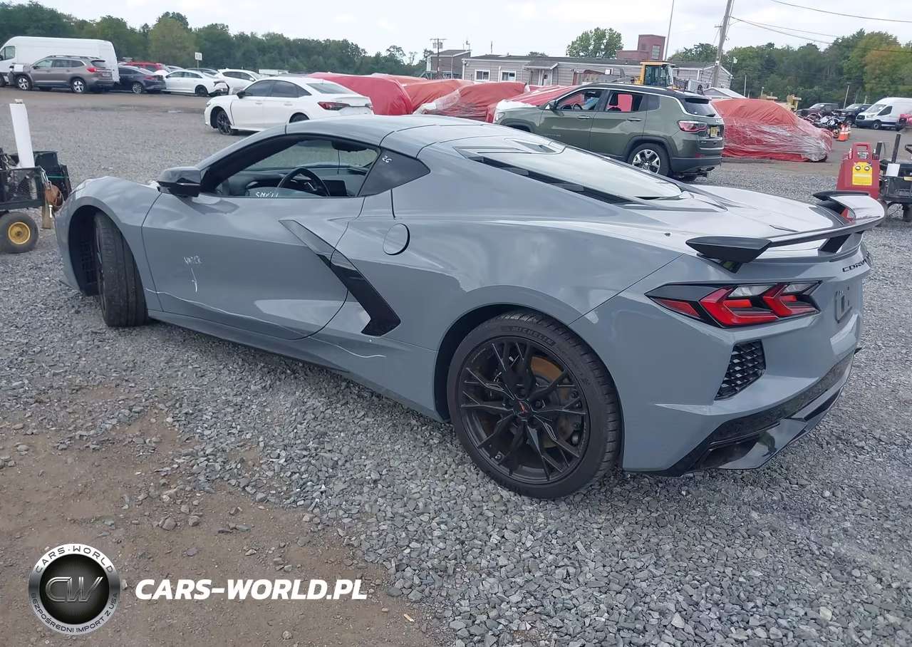 2025 Chevrolet Corvette Stingray Rwd 2Lt VIN:1G1YB2D45S5100986 - 3