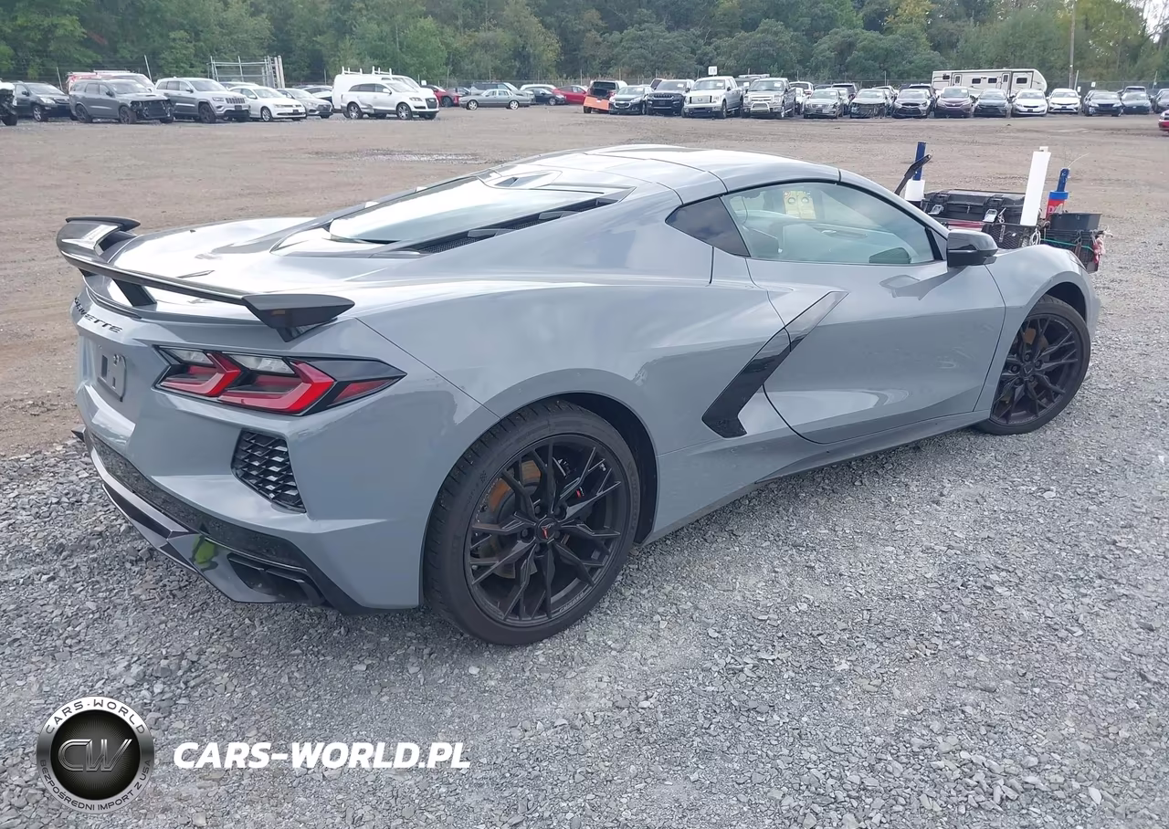 2025 Chevrolet Corvette Stingray Rwd 2Lt VIN:1G1YB2D45S5100986 - 4
