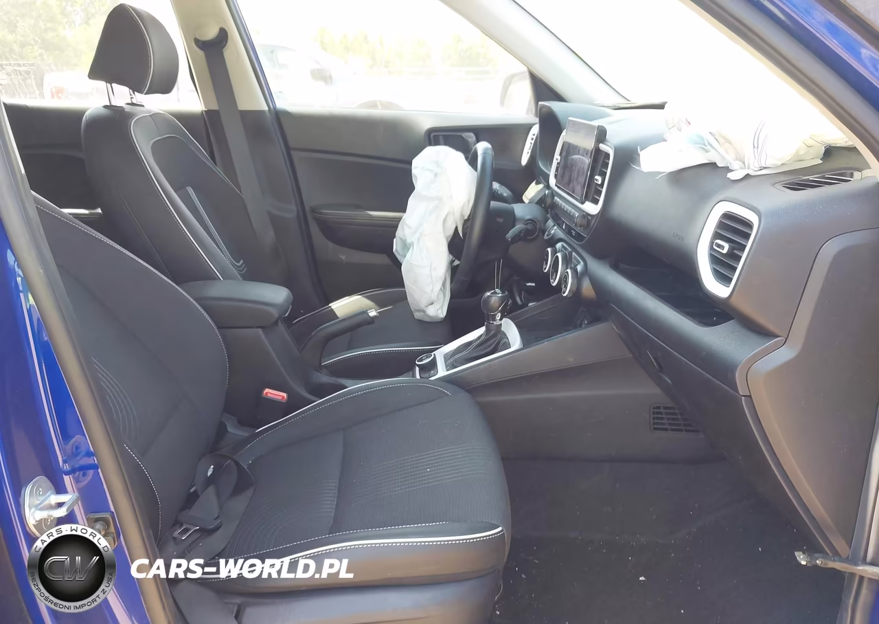 2023 Hyundai Venue Limited VIN:KMHRC8A39PU242130 - 5