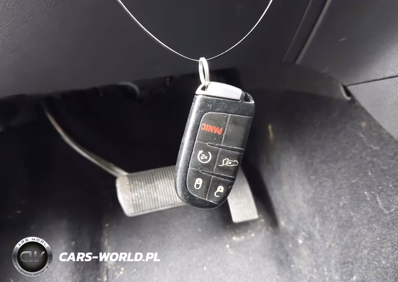 2014 Jeep Grand Cherokee Laredo VIN:1C4RJFAG1EC155245 - 11