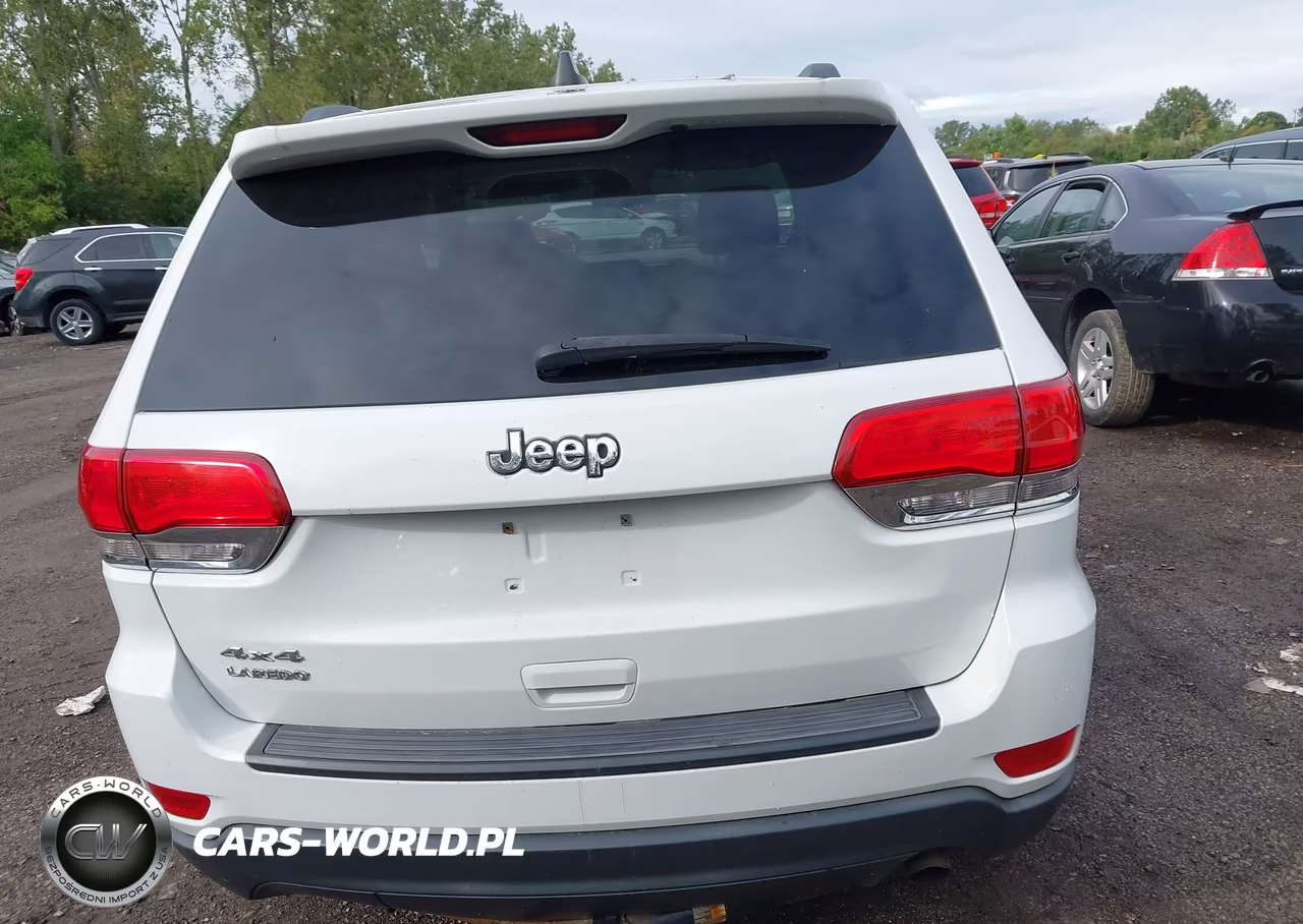 2014 Jeep Grand Cherokee Laredo VIN:1C4RJFAG1EC155245 - 16
