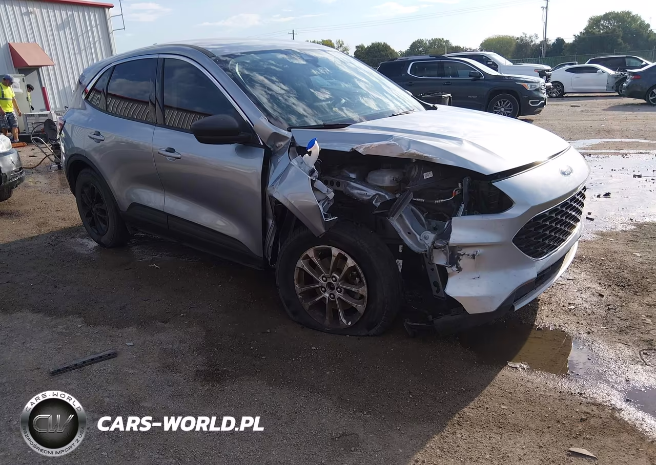 2022 Ford Escape Se