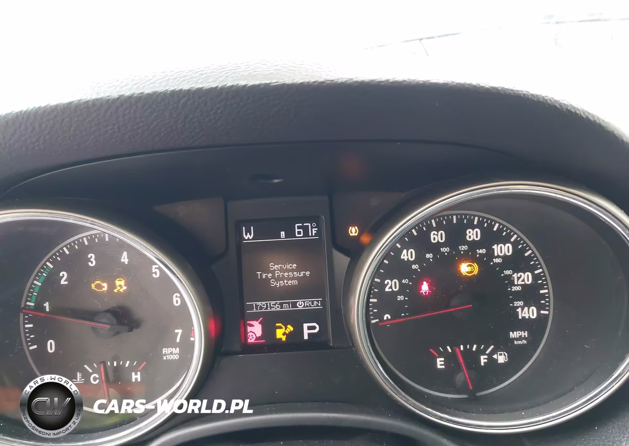 2011 Jeep Grand Cherokee Laredo VIN:1J4RR4GG4BC506157 - 7
