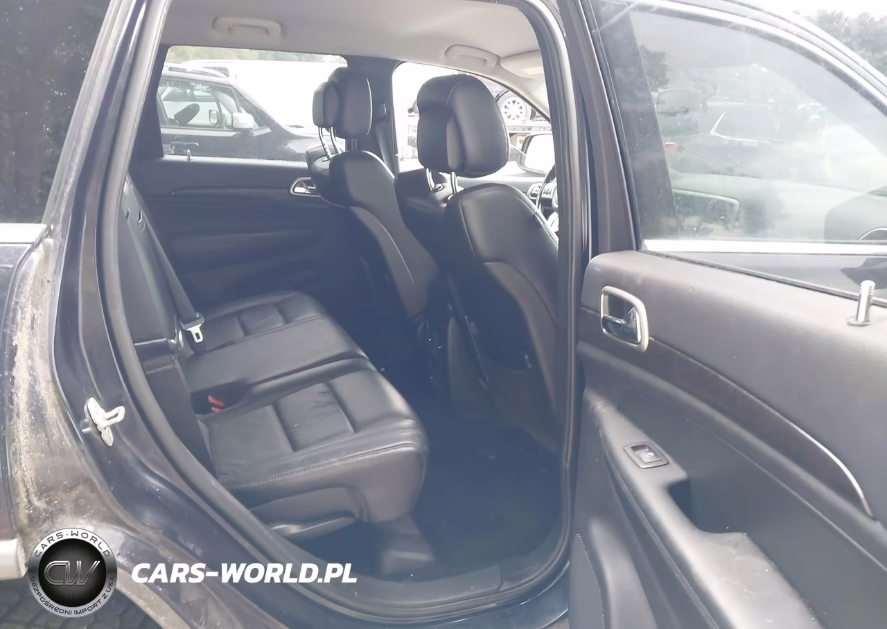 2011 Jeep Grand Cherokee Laredo VIN:1J4RR4GG4BC506157 - 8