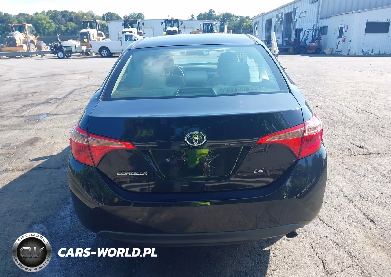 2018 Toyota Corolla Le VIN:2T1BURHE8JC108391 - 16