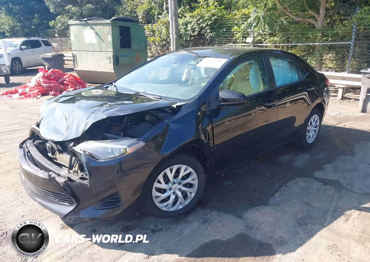 2018 Toyota Corolla Le VIN:2T1BURHE8JC108391 - 2